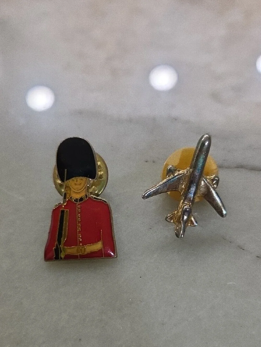 N/A pair enamel